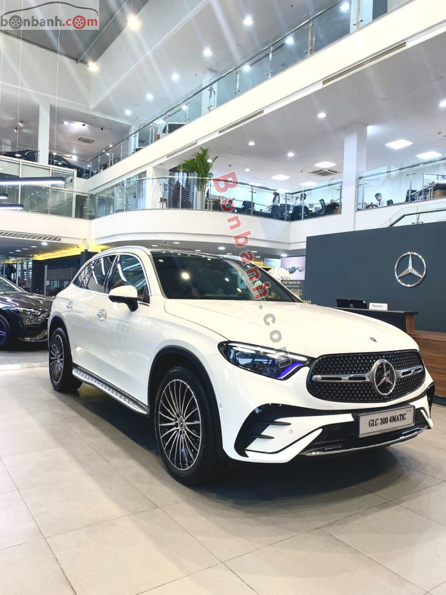 Bán ô tô Mercedes Benz GLC 300 4Matic - 2025 - xe mới