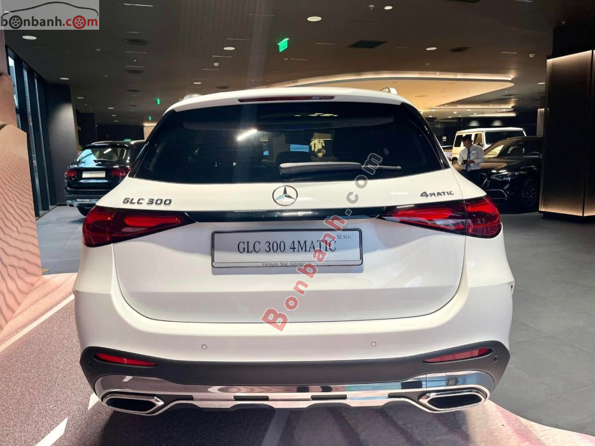 Bán ô tô Mercedes Benz GLC 300 4Matic - 2026 - xe mới