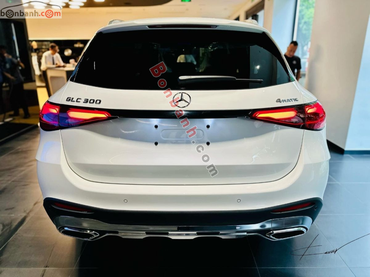 Bán ô tô Mercedes Benz GLC 300 4Matic - 2026 - xe mới