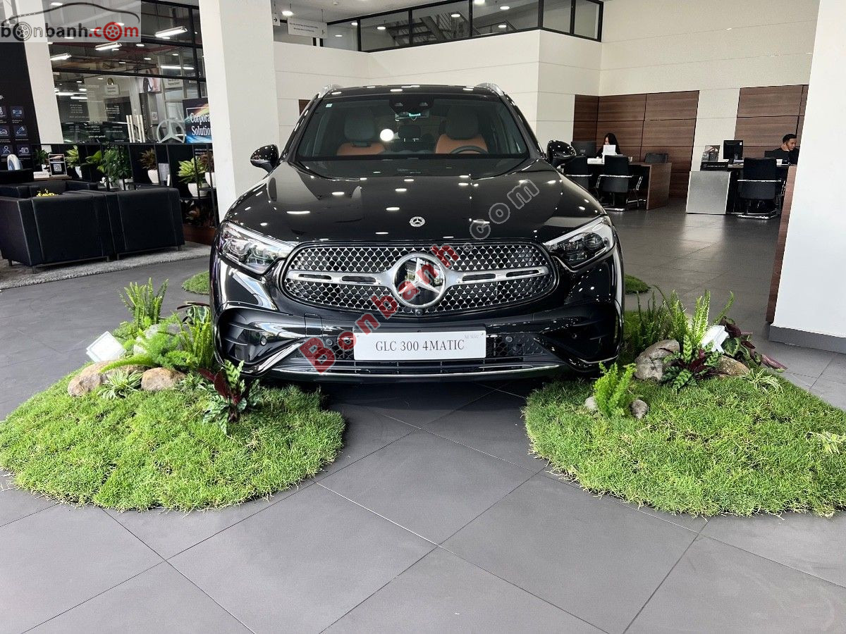Bán ô tô Mercedes Benz GLC 300 4Matic - 2026 - xe mới