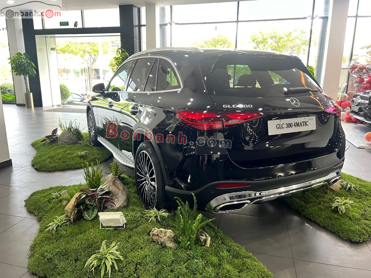 Bán ô tô Mercedes Benz GLC 300 4Matic - 2026 - xe mới