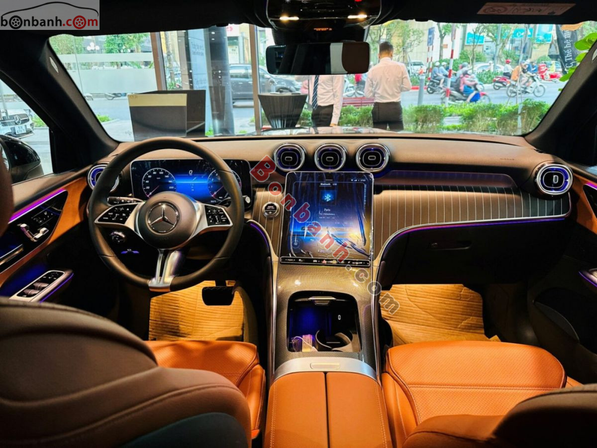 Bán ô tô Mercedes Benz GLC 200 4Matic - 2026 - xe mới