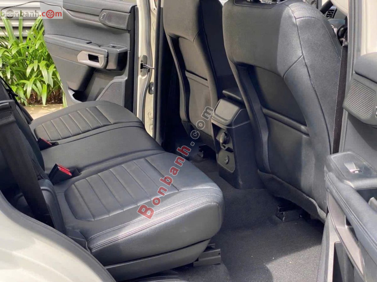 Bán ô tô Ford Everest Sport 2.0L 4x2 AT - 2026 - xe mới