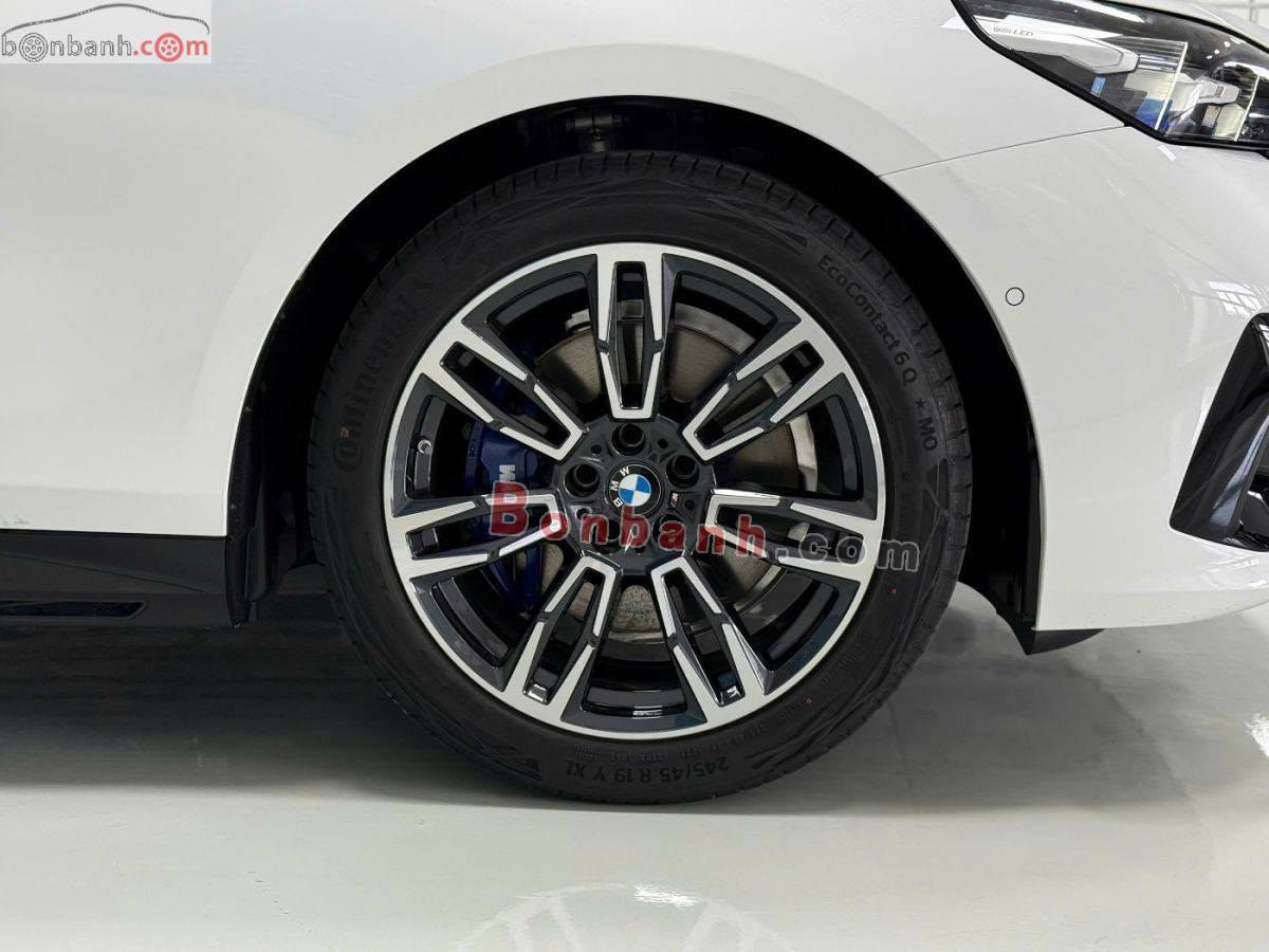 Bán ô tô BMW 5 Series 530i M Sport - 2026 - xe mới