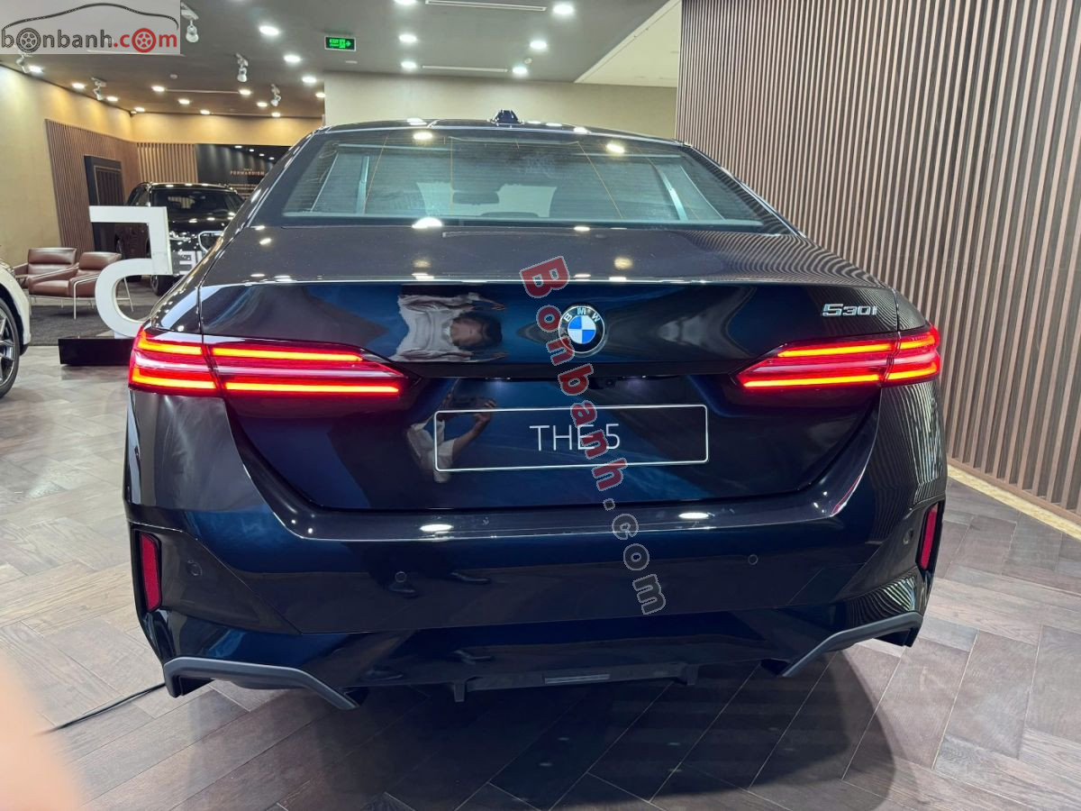Bán ô tô BMW 5 Series 530i M Sport - 2026 - xe mới