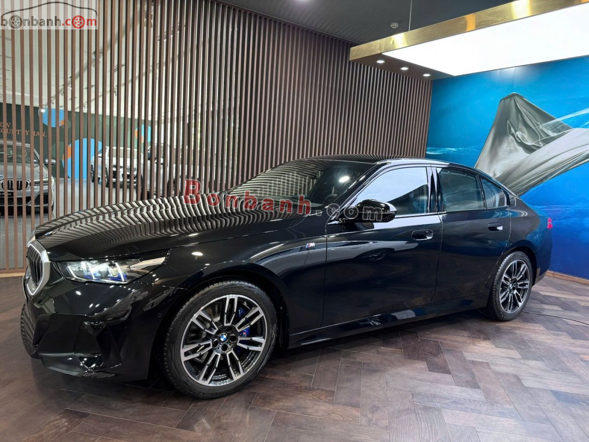 Bán ô tô BMW 5 Series 530i M Sport - 2026 - xe mới