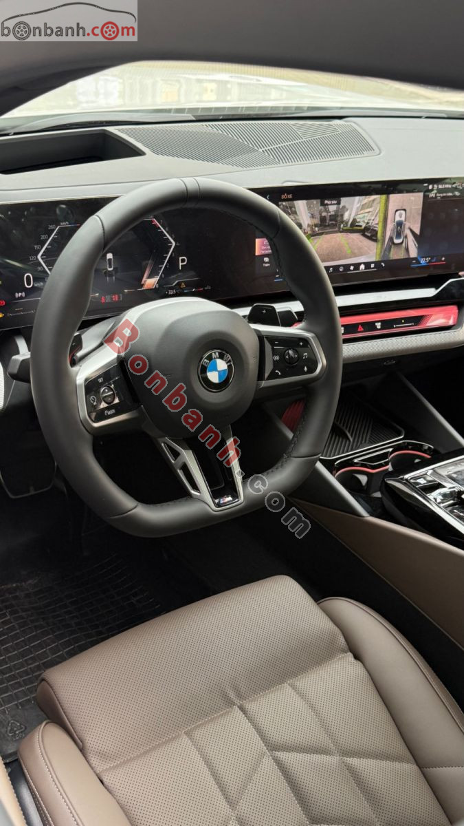 Bán ô tô BMW 5 Series 530i M Sport - 2026 - xe mới