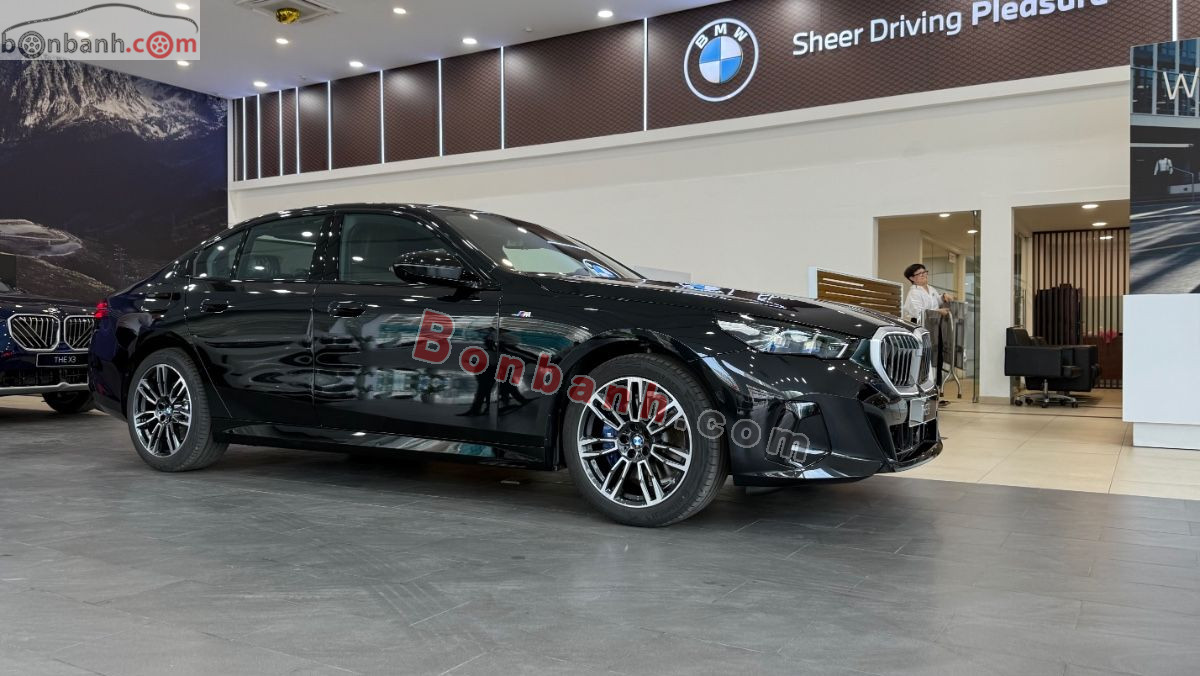 Bán ô tô BMW 5 Series 530i M Sport - 2026 - xe mới