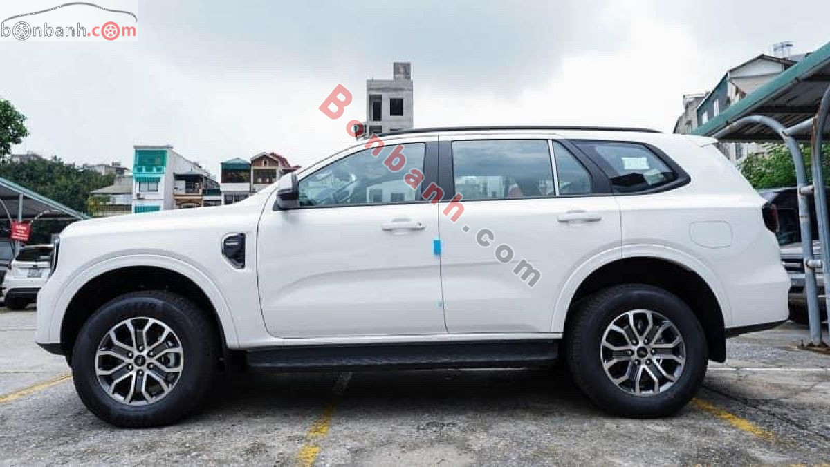 Bán ô tô Ford Everest Ambiente 2.0L 4x2 AT - 2026 - xe mới