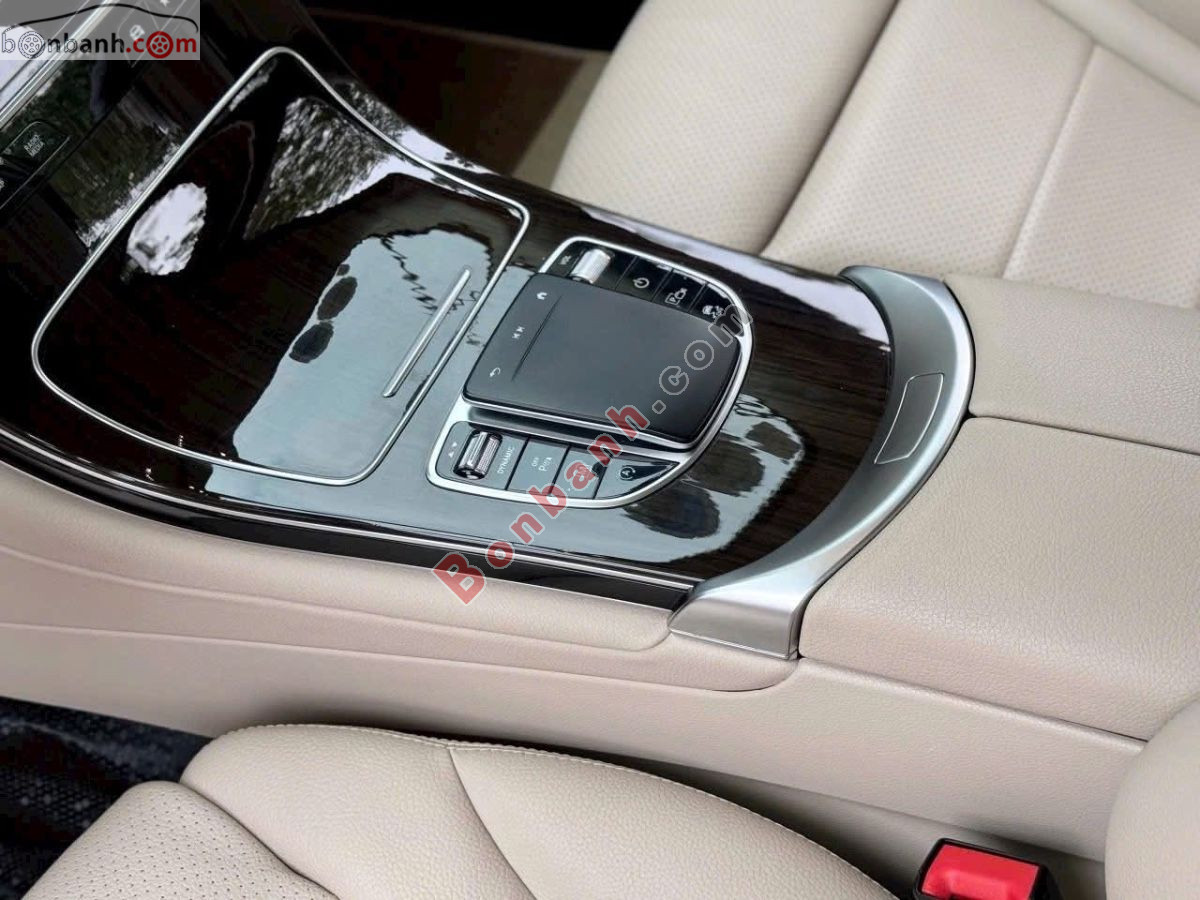 Bán ô tô Mercedes Benz GLC 200 - 2021 - xe cũ