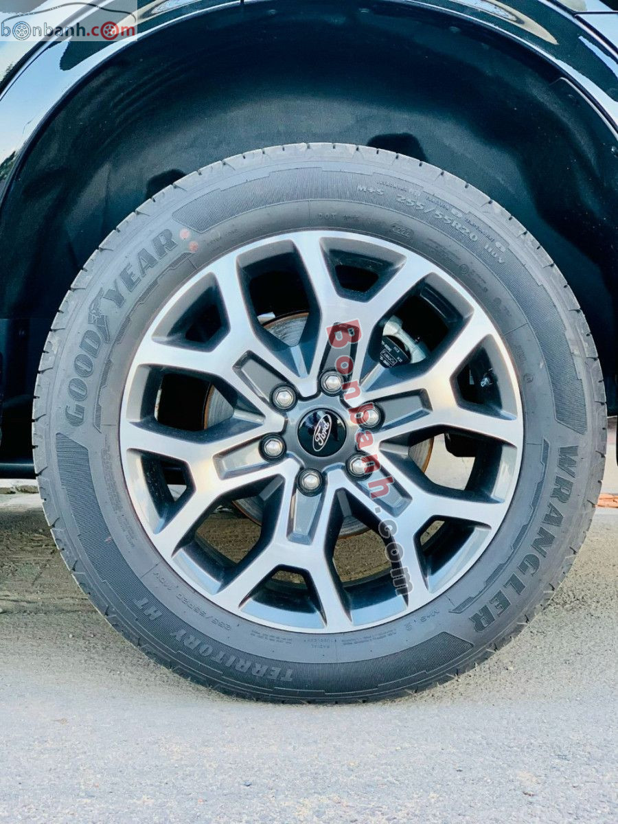 Bán ô tô Ford Everest Titanium 2.0L 4x2 AT - 2026 - xe mới