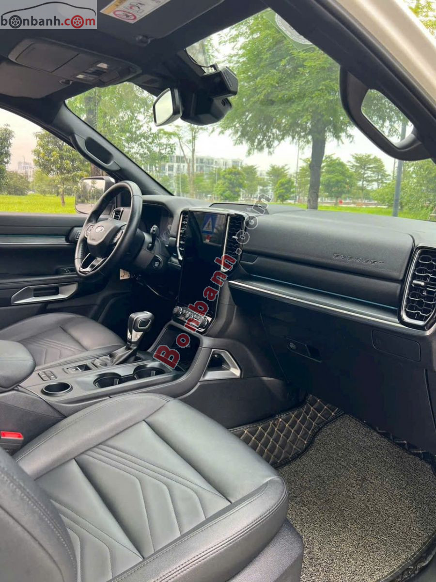 Bán ô tô Ford Everest Titanium 2.0L 4x2 AT - 2022 - xe cũ