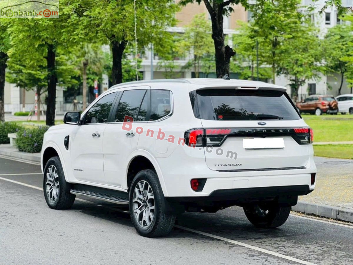 Bán ô tô Ford Everest Titanium 2.0L 4x2 AT - 2022 - xe cũ