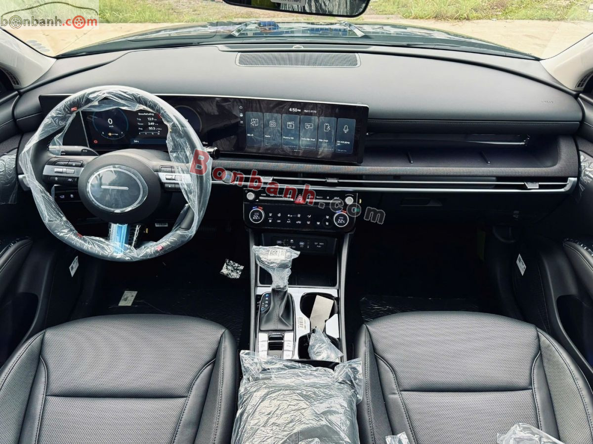 Bán ô tô Hyundai Tucson 2.0 AT Đặc biệt - 2025 - xe mới