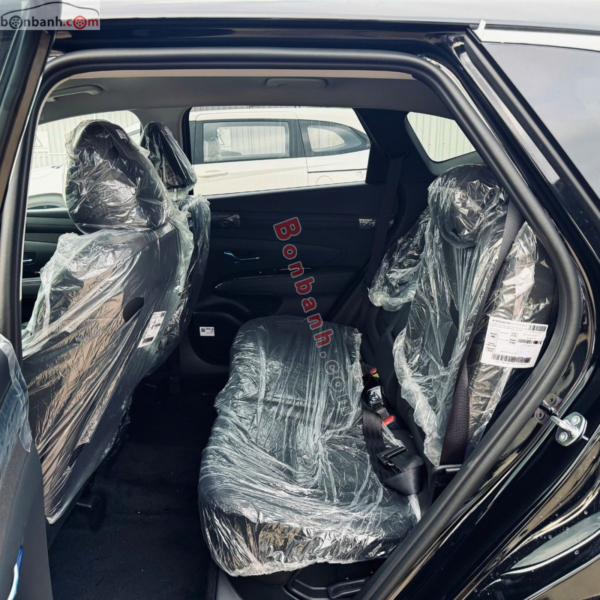 Bán ô tô Hyundai Tucson 2.0 AT Đặc biệt - 2025 - xe mới