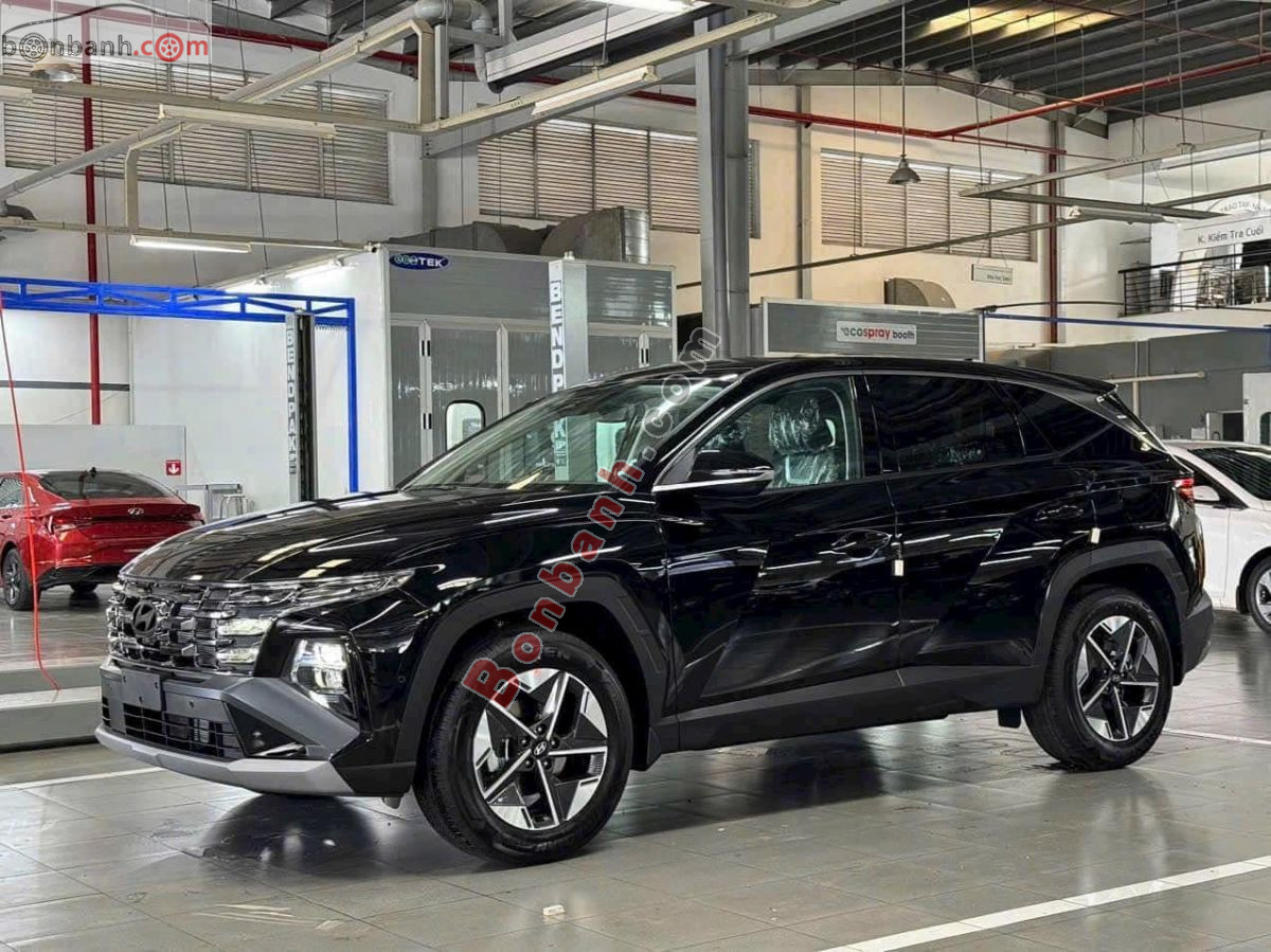 Bán ô tô Hyundai Tucson 2.0 AT Đặc biệt - 2025 - xe mới