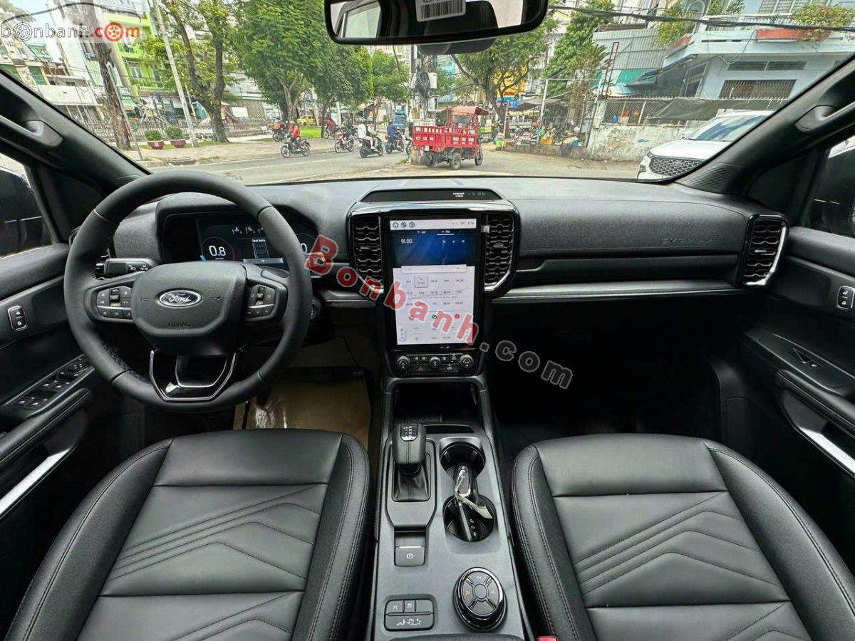 Bán ô tô Ford Everest Titanium Plus 2.0L 4x4 AT - 2026 - xe mới