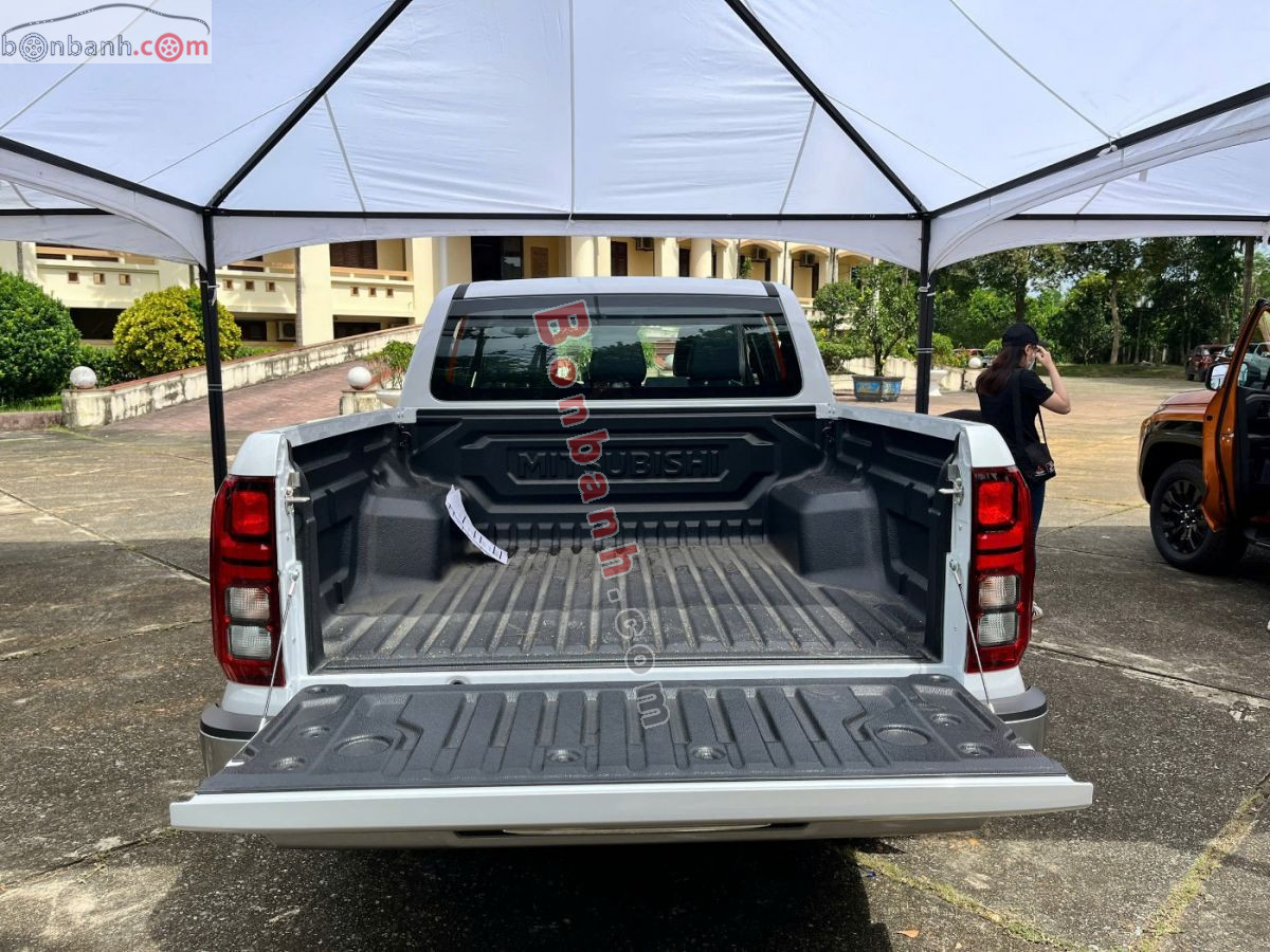 Bán ô tô Mitsubishi Triton Premium 2WD AT - 2026 - xe mới