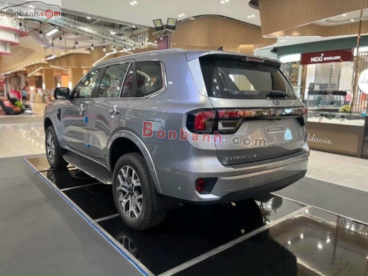 Bán ô tô Ford Everest Titanium 2.0L 4x2 AT - 2025 - xe mới