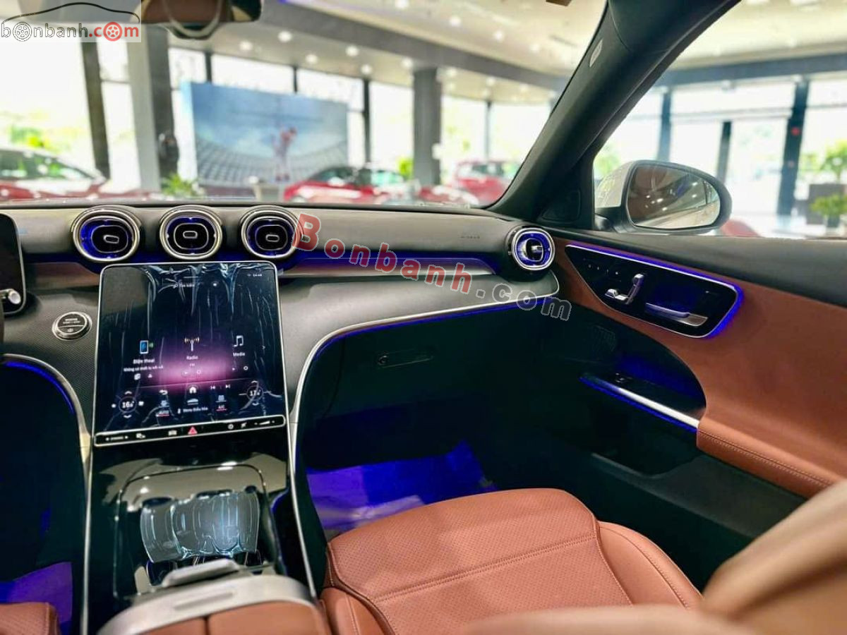 Bán ô tô Mercedes Benz C class C200 Avantgarde - 2025 - xe mới