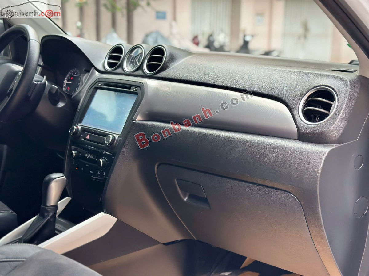 Bán ô tô Suzuki Vitara 1.6 AT - 2017 - xe cũ
