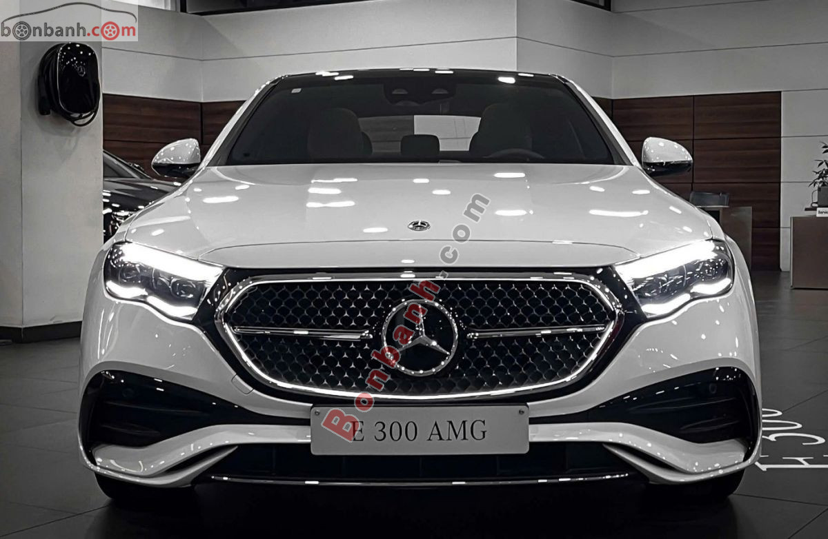 Bán ô tô Mercedes Benz E class E300 AMG - 2025 - xe mới