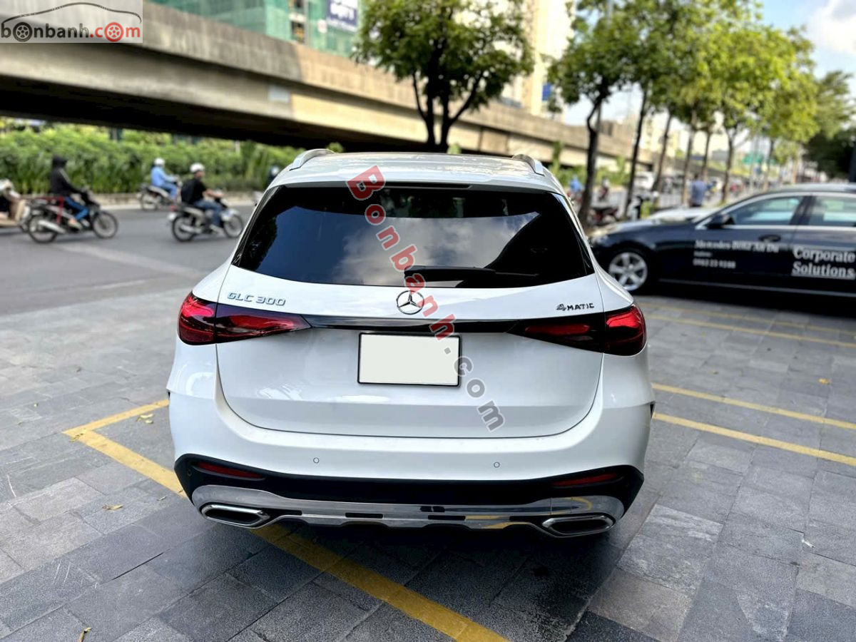 Bán ô tô Mercedes Benz GLC 300 4Matic - 2025 - xe cũ