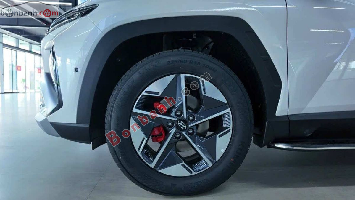 Bán ô tô Hyundai Tucson 2.0 AT Đặc biệt - 2025 - xe mới