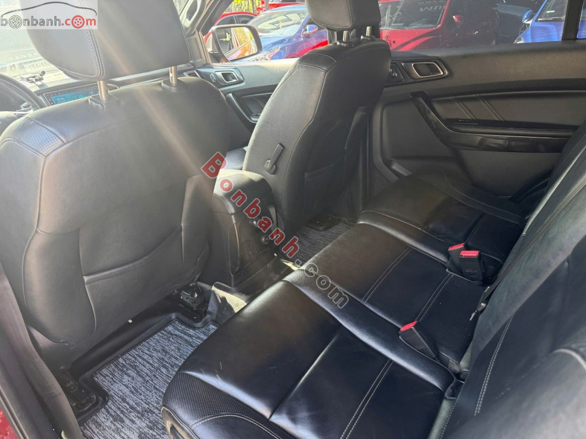 Bán ô tô Ford Everest Titanium 2.0L 4x2 AT - 2020 - xe cũ