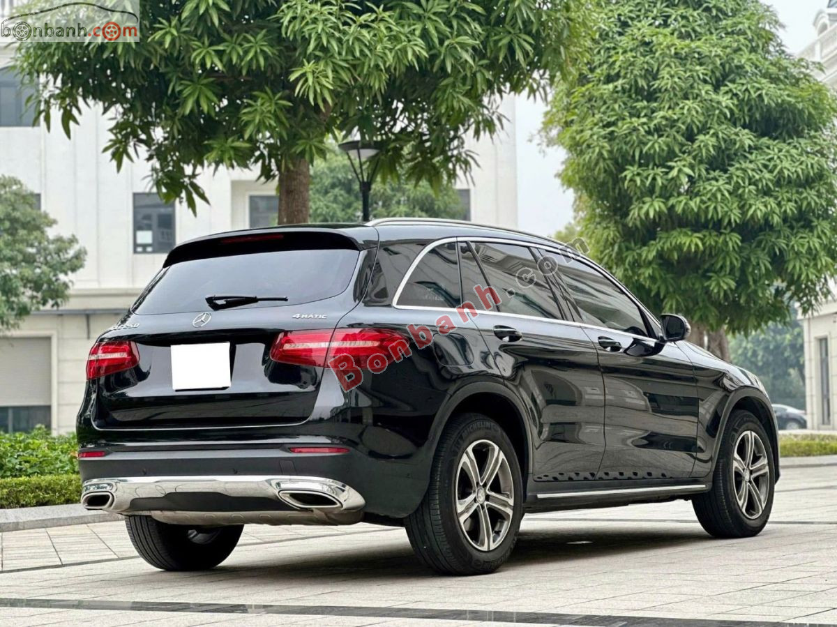 Bán ô tô Mercedes Benz GLC 250 4Matic - 2017 - xe cũ