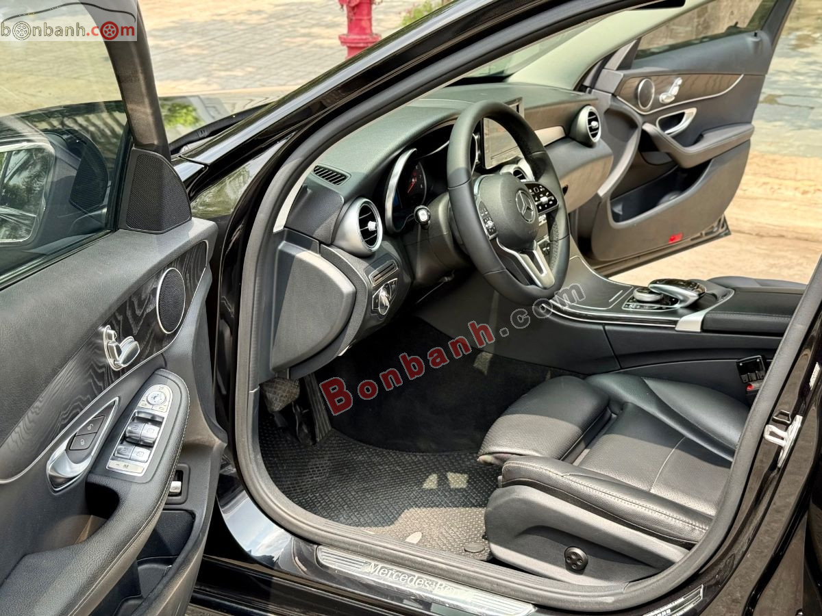 Bán ô tô Mercedes Benz C class C200 - 2019 - xe cũ