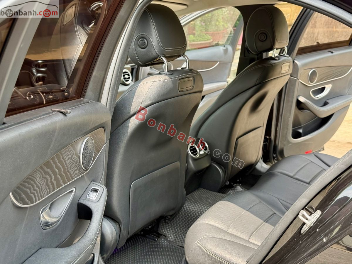Bán ô tô Mercedes Benz C class C200 - 2019 - xe cũ