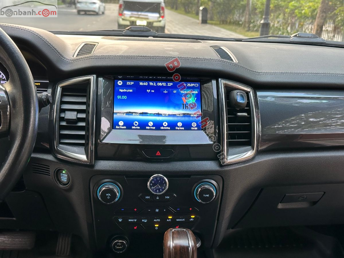 Bán ô tô Ford Everest Titanium 2.0L 4x2 AT - 2021 - xe cũ