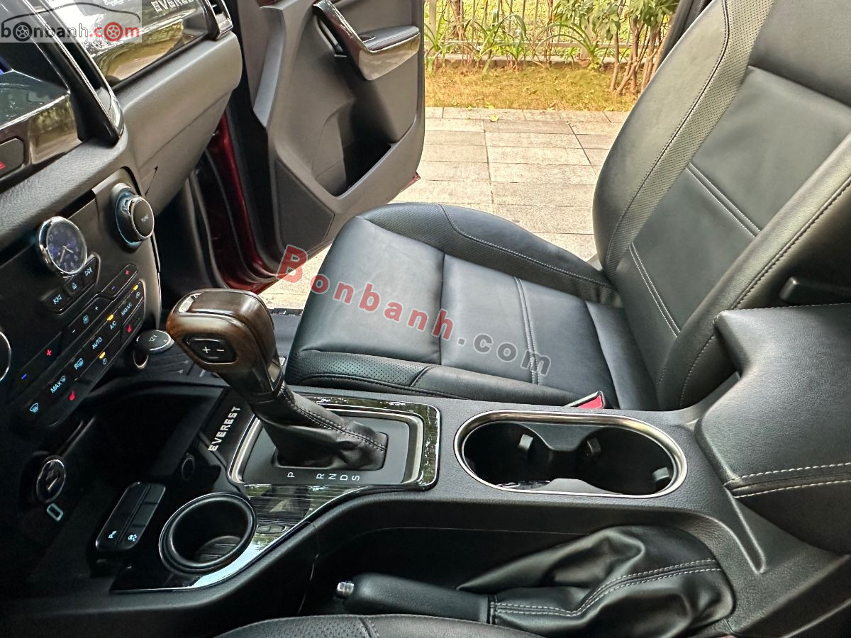 Bán ô tô Ford Everest Titanium 2.0L 4x2 AT - 2021 - xe cũ