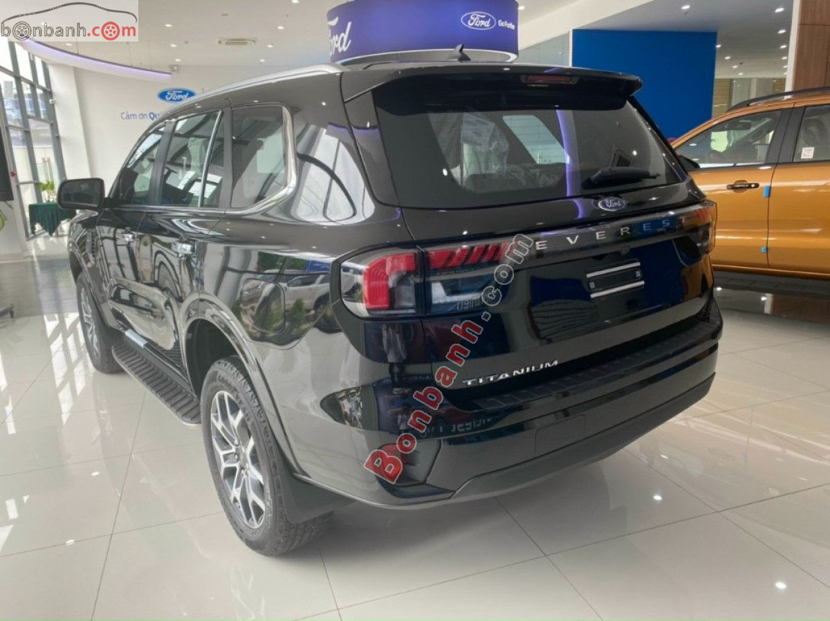 Bán ô tô Ford Everest Titanium 2.0L 4x2 AT - 2025 - xe mới