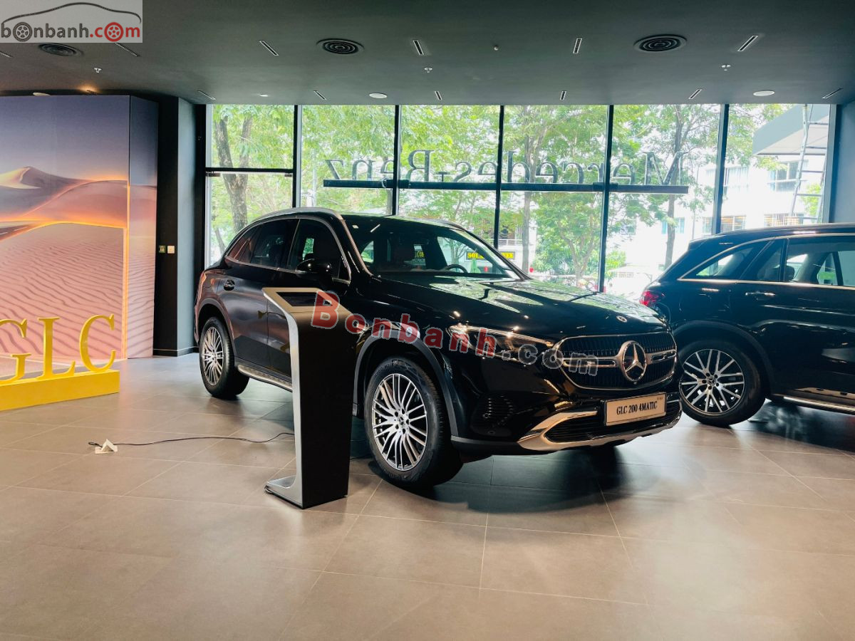 Bán ô tô Mercedes Benz GLC 200 4Matic - 2026 - xe mới