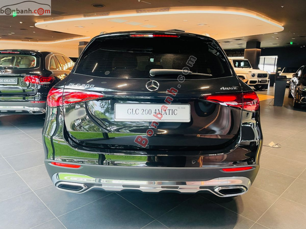 Bán ô tô Mercedes Benz GLC 200 4Matic - 2026 - xe mới