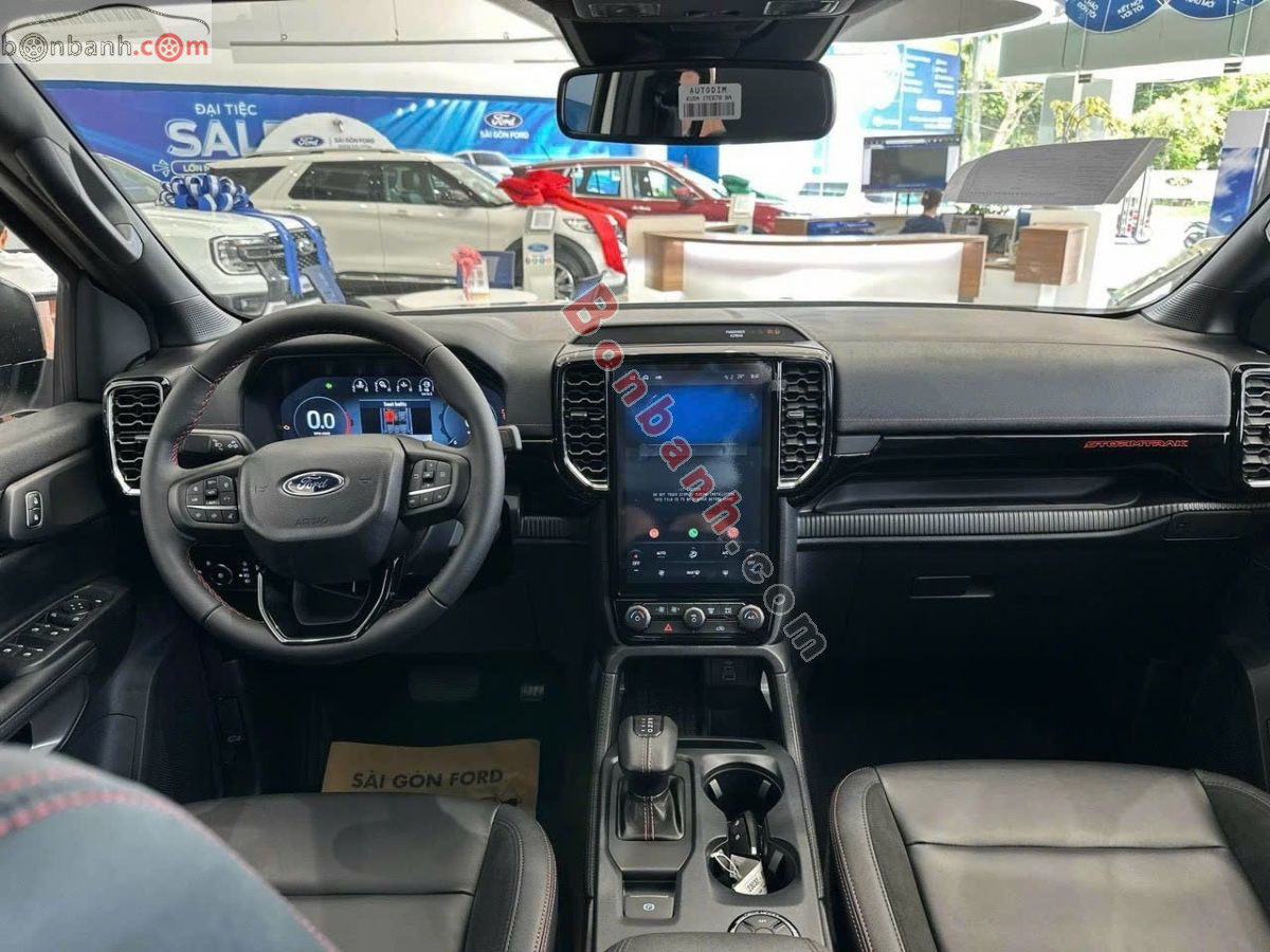 Bán ô tô Ford Ranger Stormtrak 2.0L 4x4 AT - 2026 - xe mới