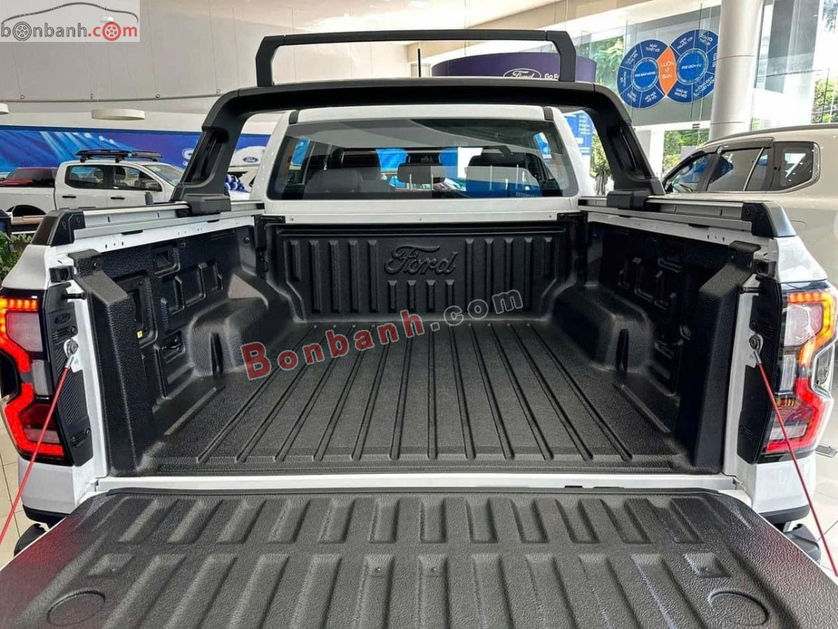 Bán ô tô Ford Ranger Stormtrak 2.0L 4x4 AT - 2026 - xe mới