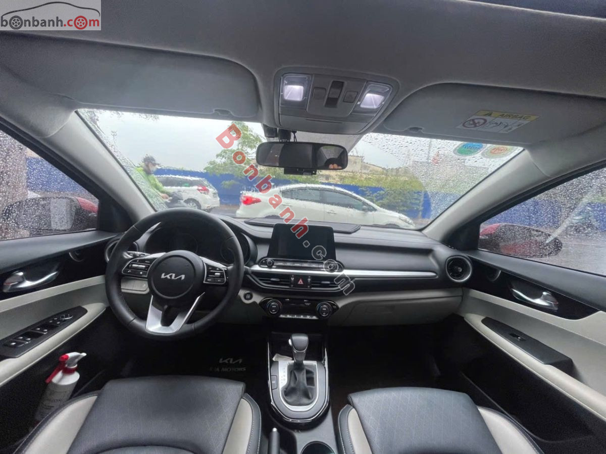 Bán ô tô Kia K3 Luxury 1.6 AT - 2024 - xe cũ