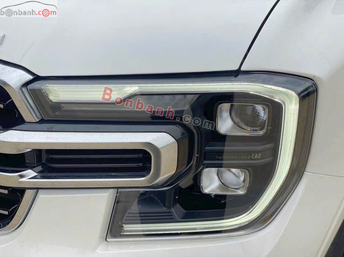 Bán ô tô Ford Everest Platinum 2.0L 4x4 AT - 2026 - xe mới
