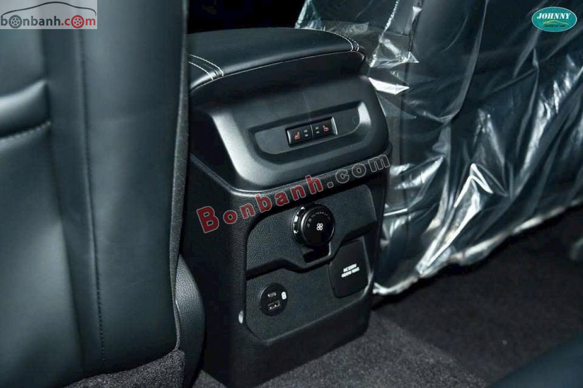 Bán ô tô Ford Everest Platinum 2.0L 4x4 AT - 2026 - xe mới