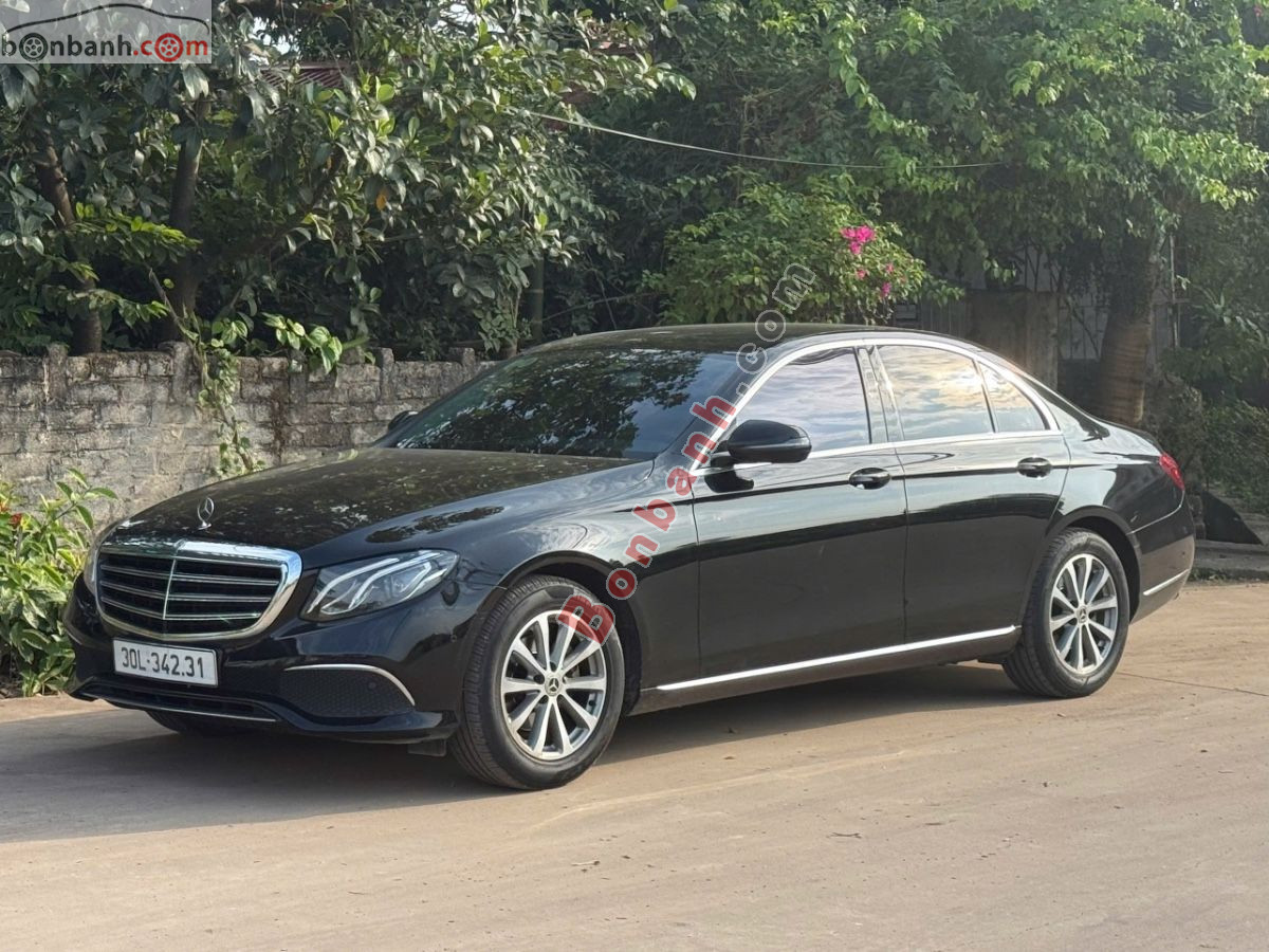 Bán ô tô Mercedes Benz E class E200 - 2018 - xe cũ