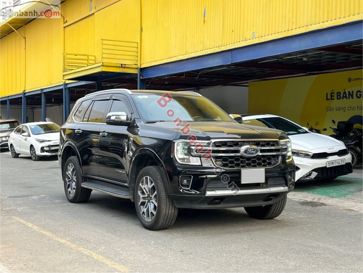 Bán ô tô Ford Everest Titanium 2.0L 4x2 AT - 2022 - xe cũ
