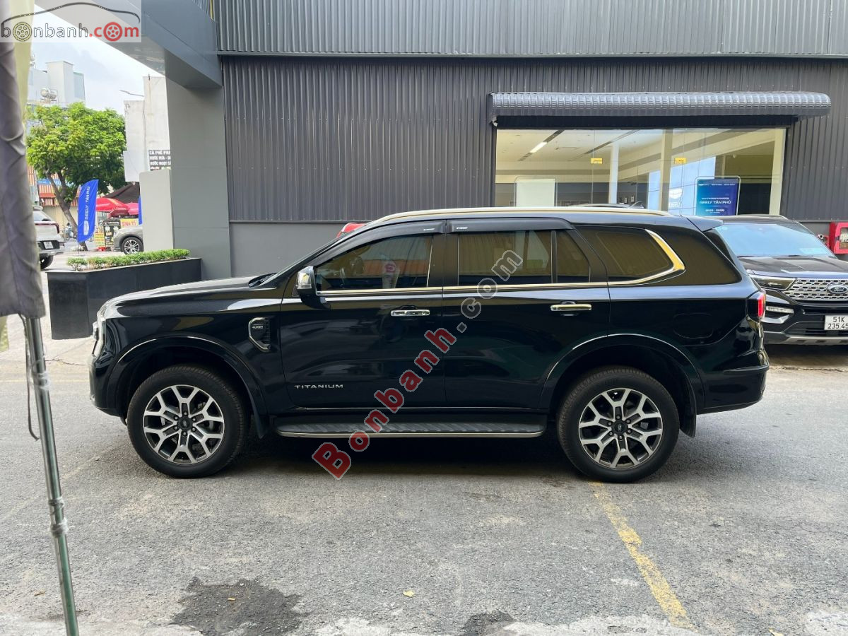 Bán ô tô Ford Everest Titanium 2.0L 4x2 AT - 2022 - xe cũ
