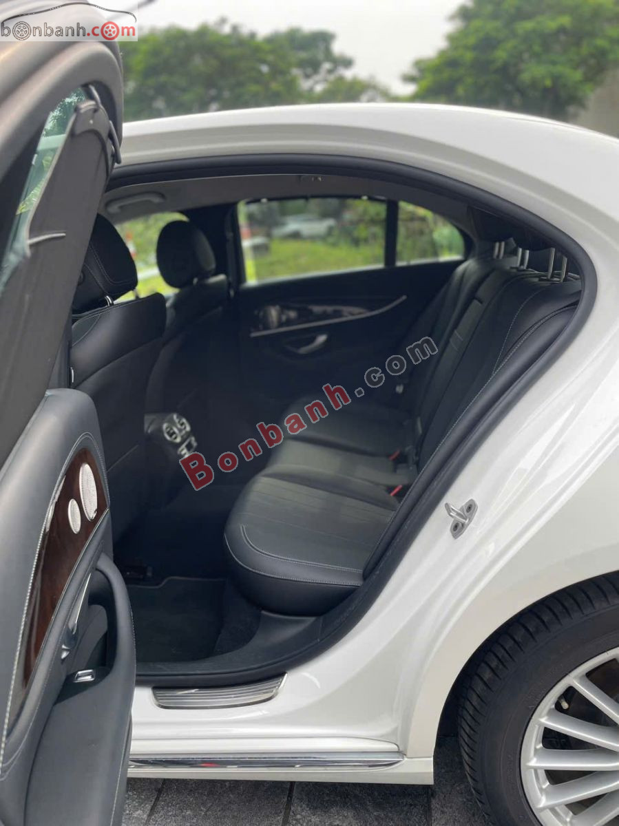 Bán ô tô Mercedes Benz E class E200 Exclusive - 2023 - xe cũ