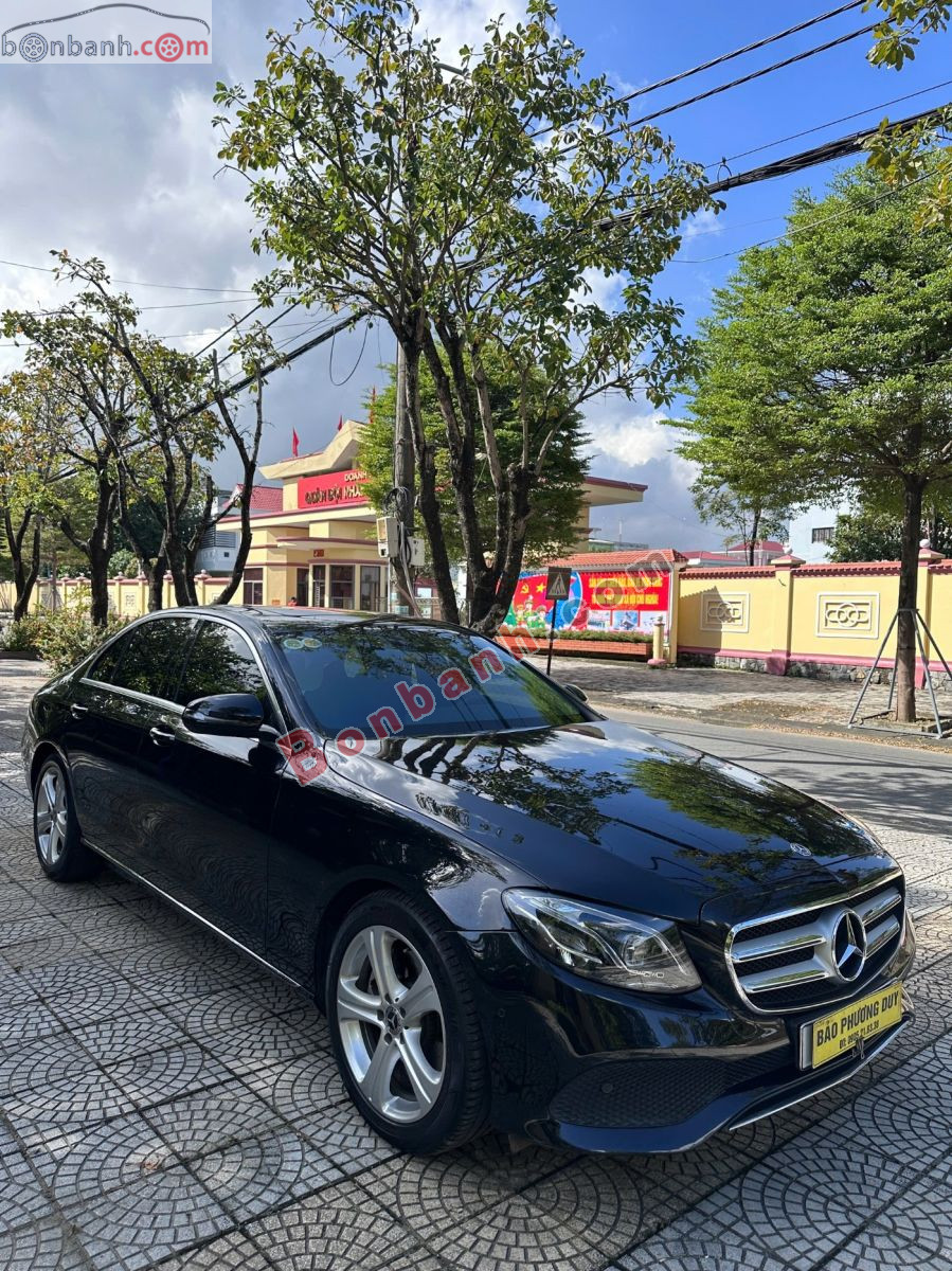 Bán ô tô Mercedes Benz E class E250 - 2017 - xe cũ