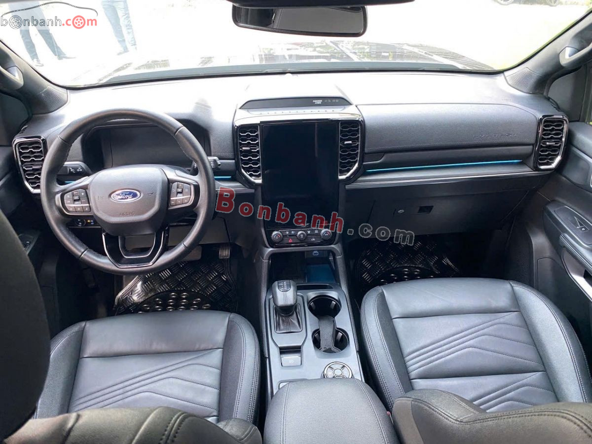 Bán ô tô Ford Everest Titanium Plus 2.0L 4x4 AT - 2023 - xe cũ