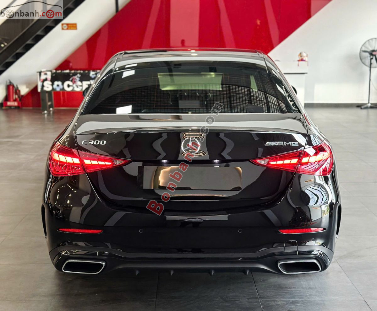 Bán ô tô Mercedes Benz C class C300 AMG - 2022 - xe cũ