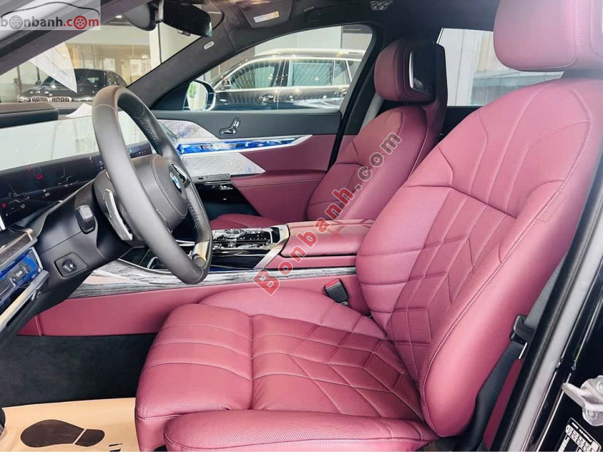 Bán ô tô BMW 7 Series 740i Pure Excellence - 2026 - xe mới